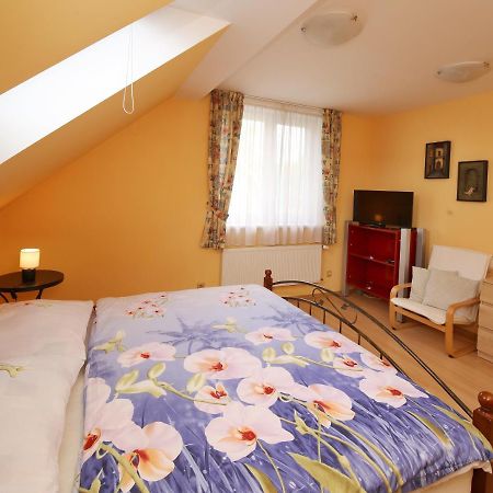 Villa Colete Otovice  Екстер'єр фото